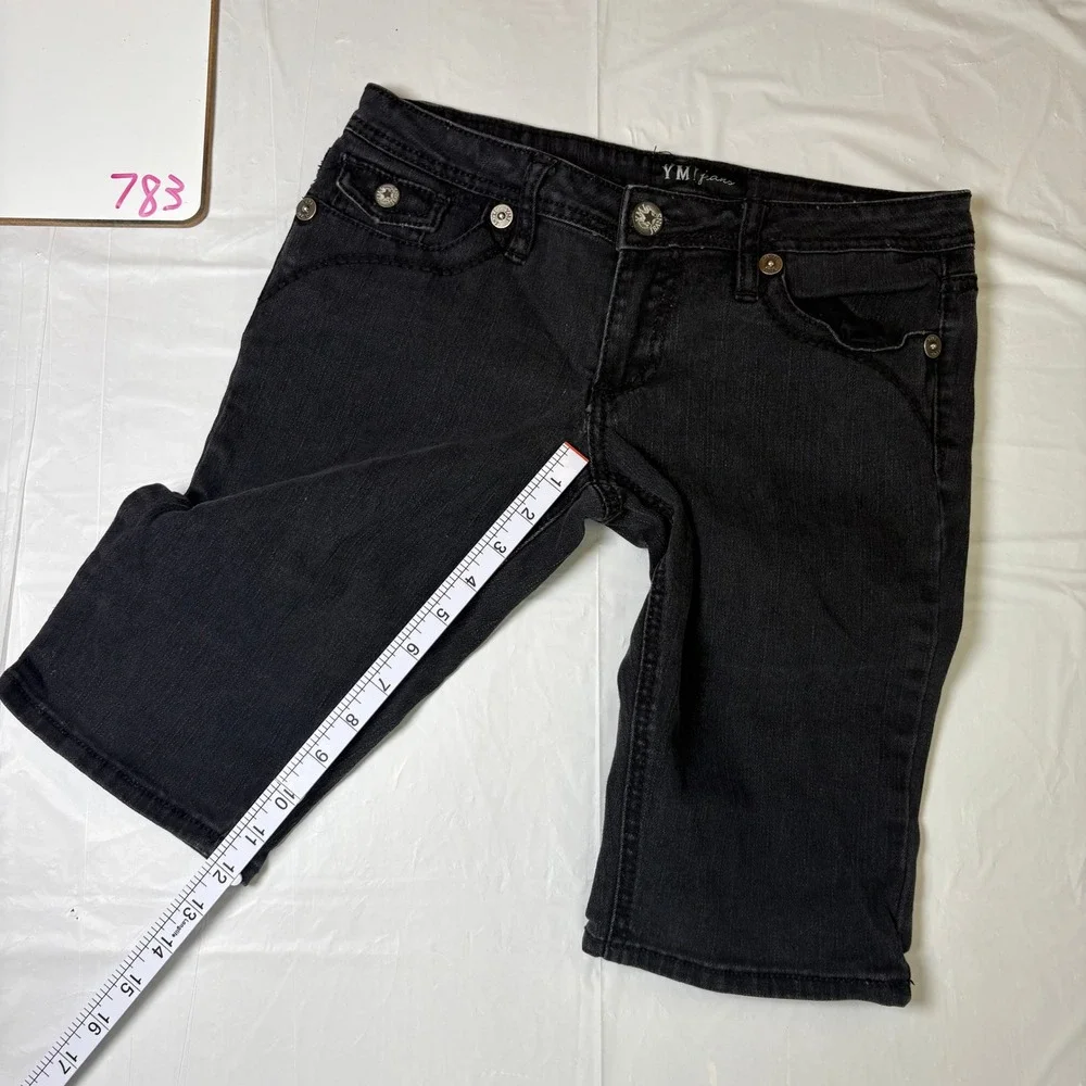 YMI Jeans Womens Black Denim Bermuda Shorts Low‎ Rise Size 5 Distressed Faded